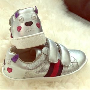 Gucci Girls tennis shoes size 9.5 toddler